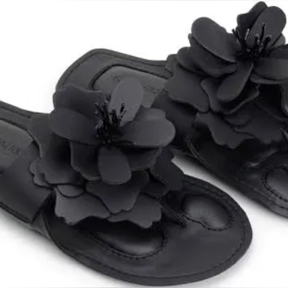 New flat sandal Farm Rio Women's Sandals size 34/35 Brazil 5/6 EUA - 10 inches